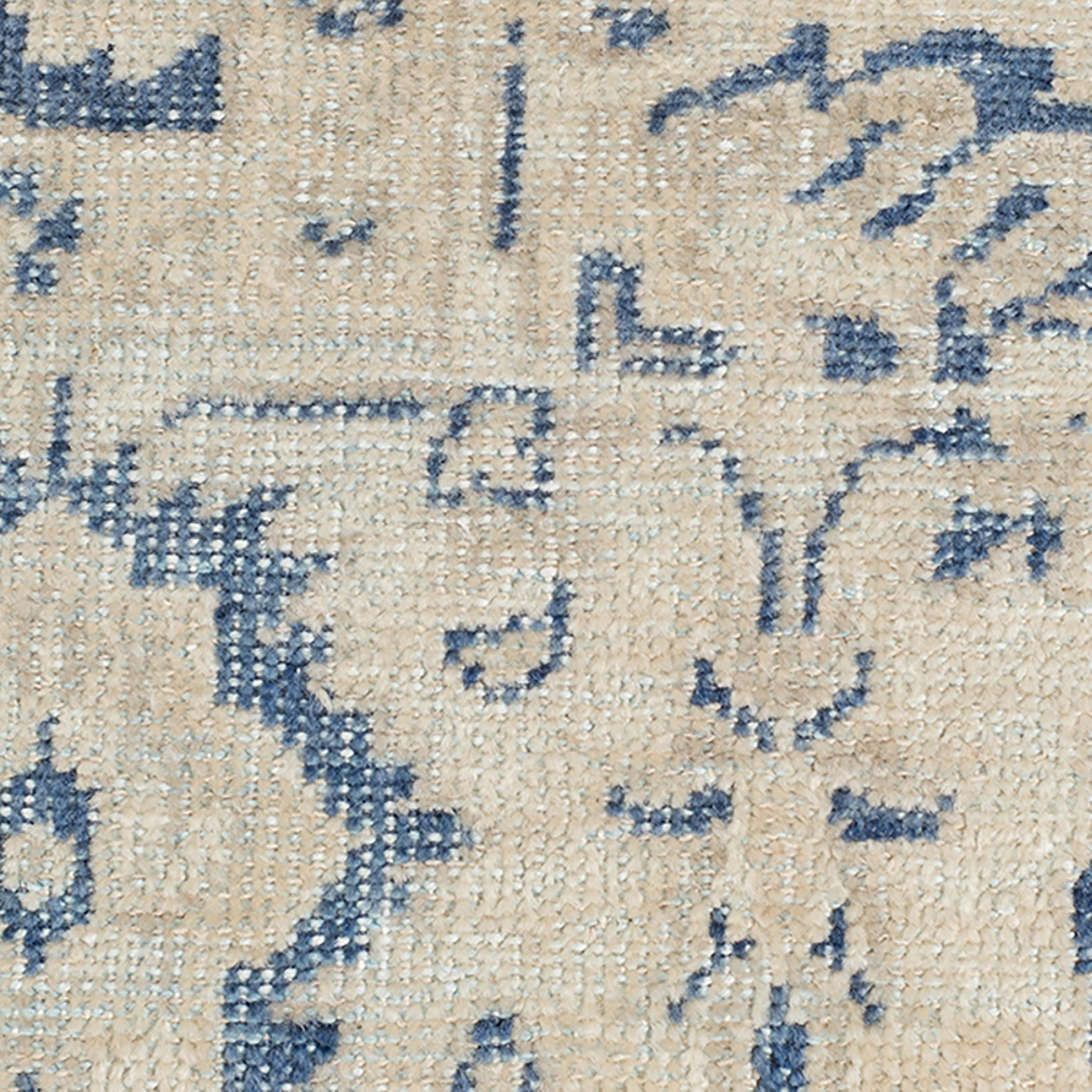 Amer Rugs AIN-5 Ainsley Classic Bordered Area Rug - Image 7