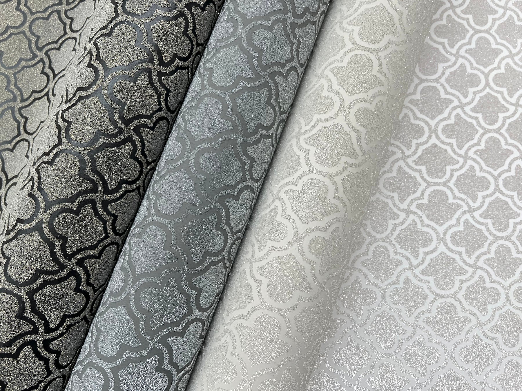 Candice Olson DF3337 Uptown Glam Beige Wallpaper - Image 7