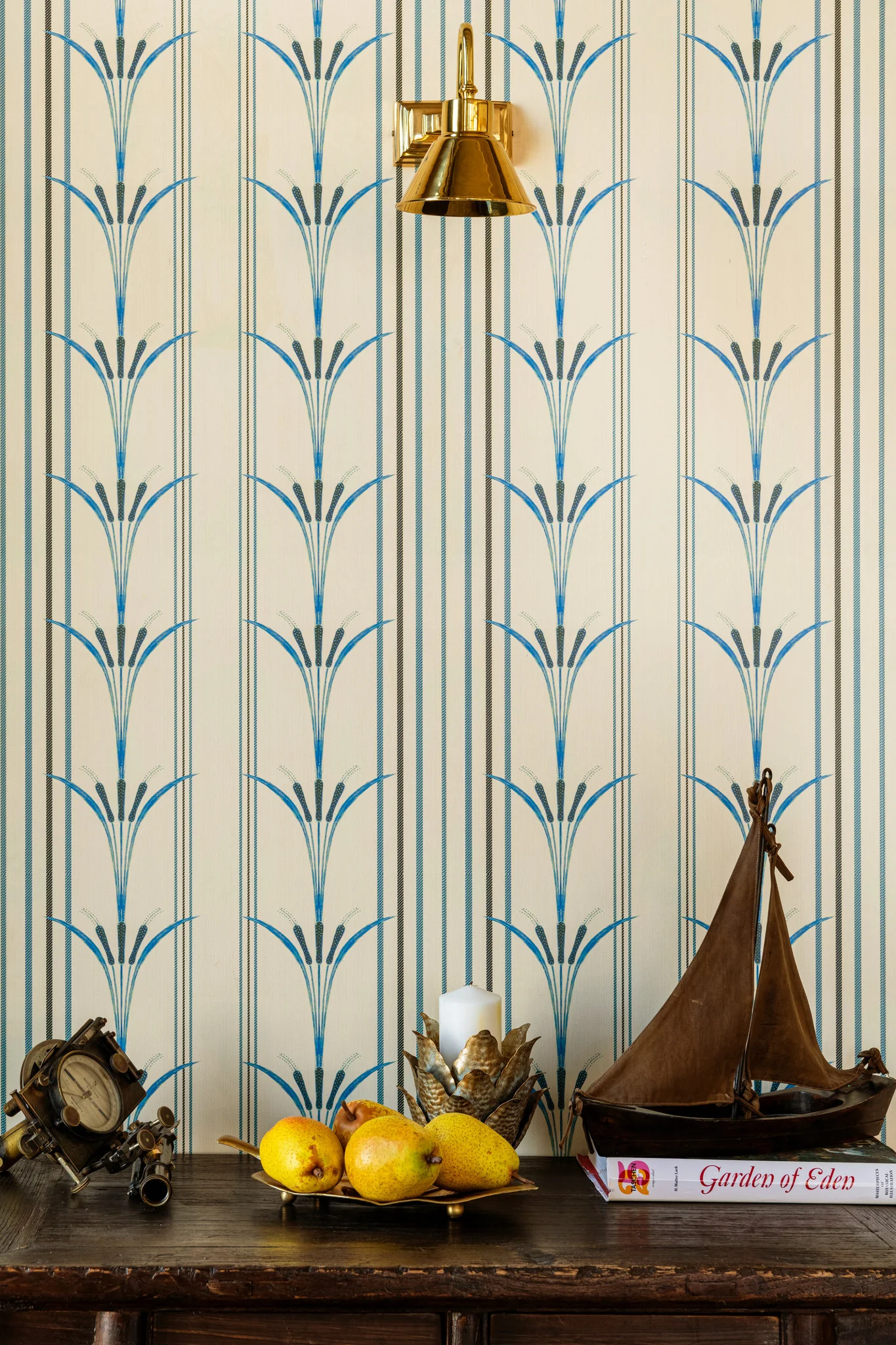 MindtheGap DANUBE STRIPE Blue  WP30156 Wallpaper - Image 9