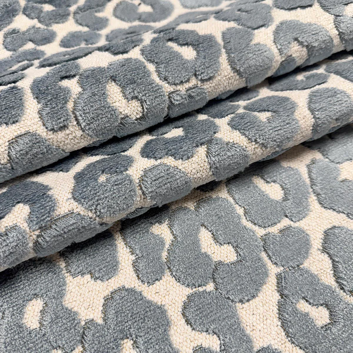 Mag Fabrics 11990 LUX SKYBLUE Fabric - Image 2