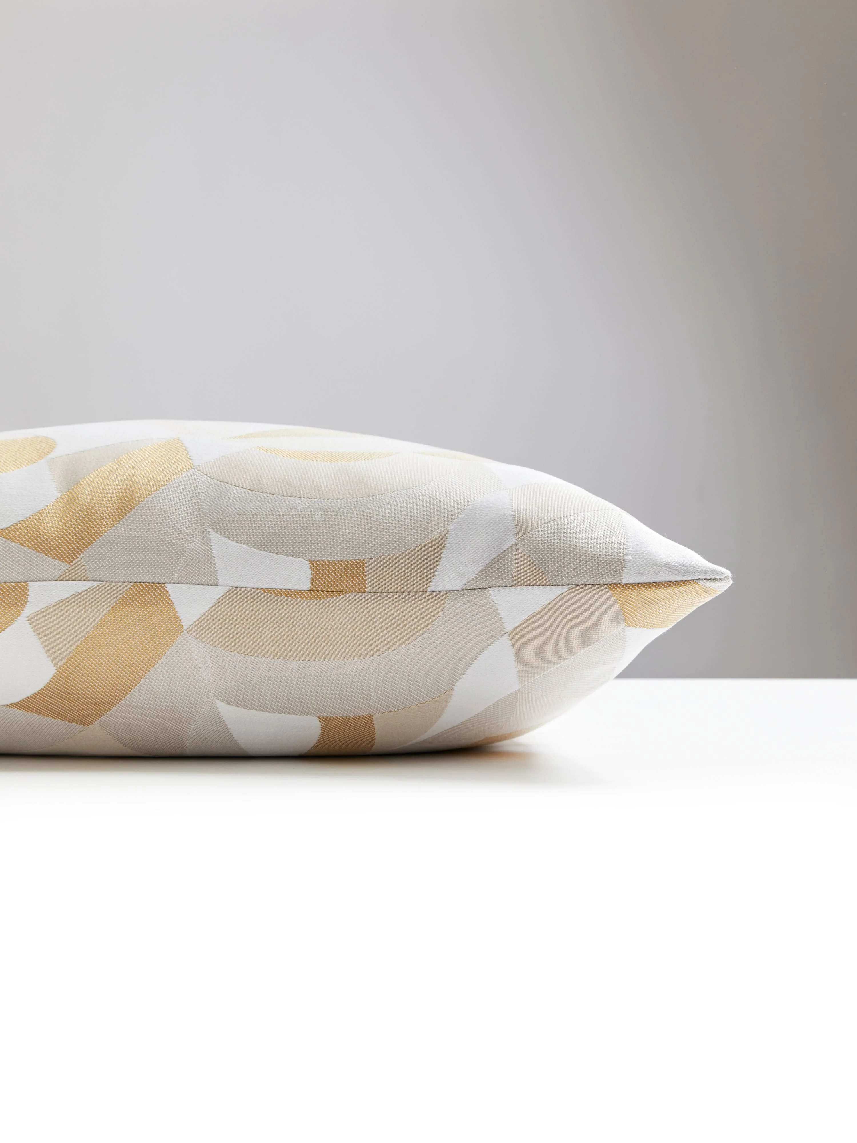 Scalamandre H0 0003TCHIPILL TCHIN PILLOW