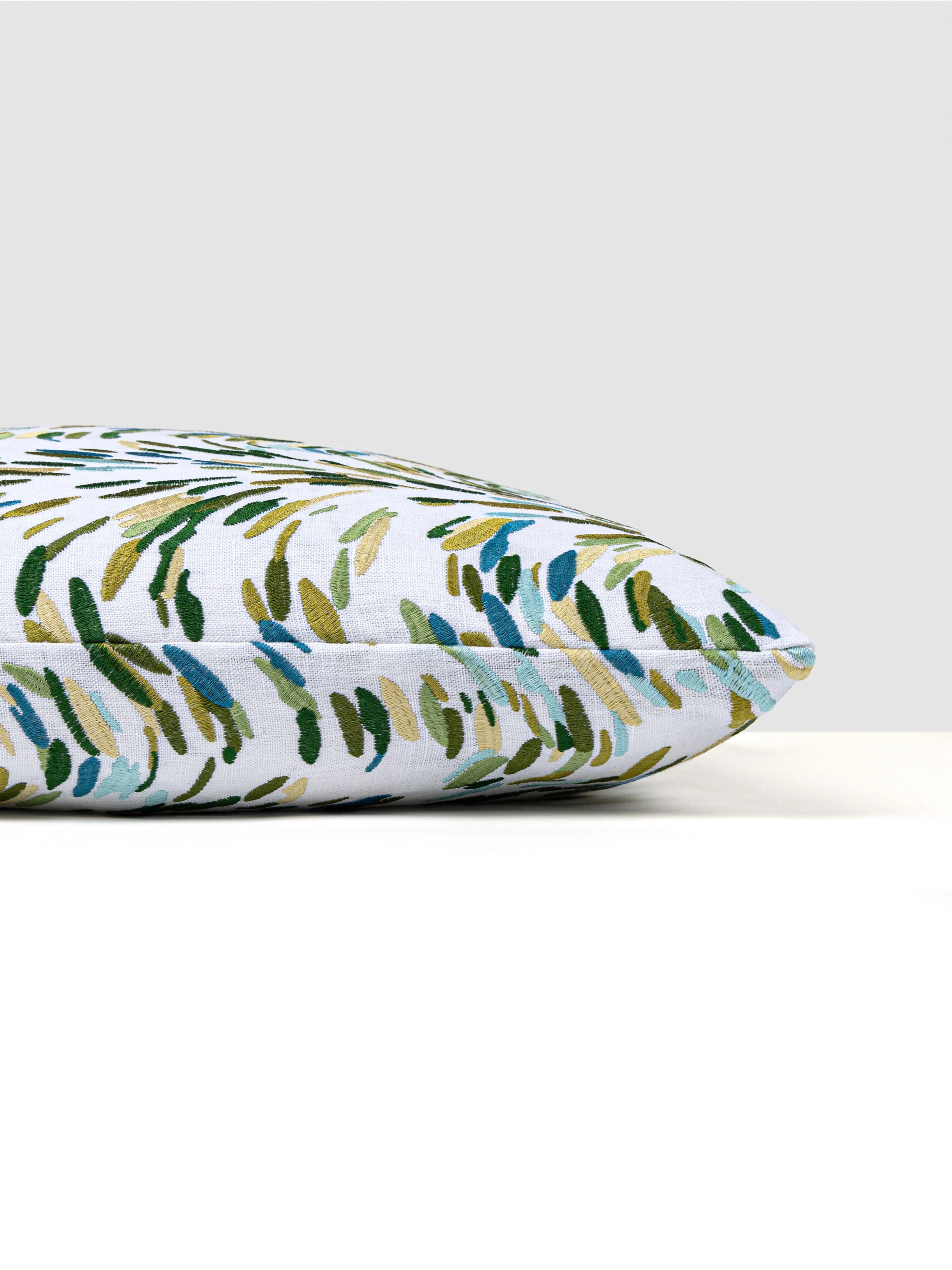 Scalamandre HN 0004SDDK27336 FOUNTAIN EMBROIDERY PILLOW