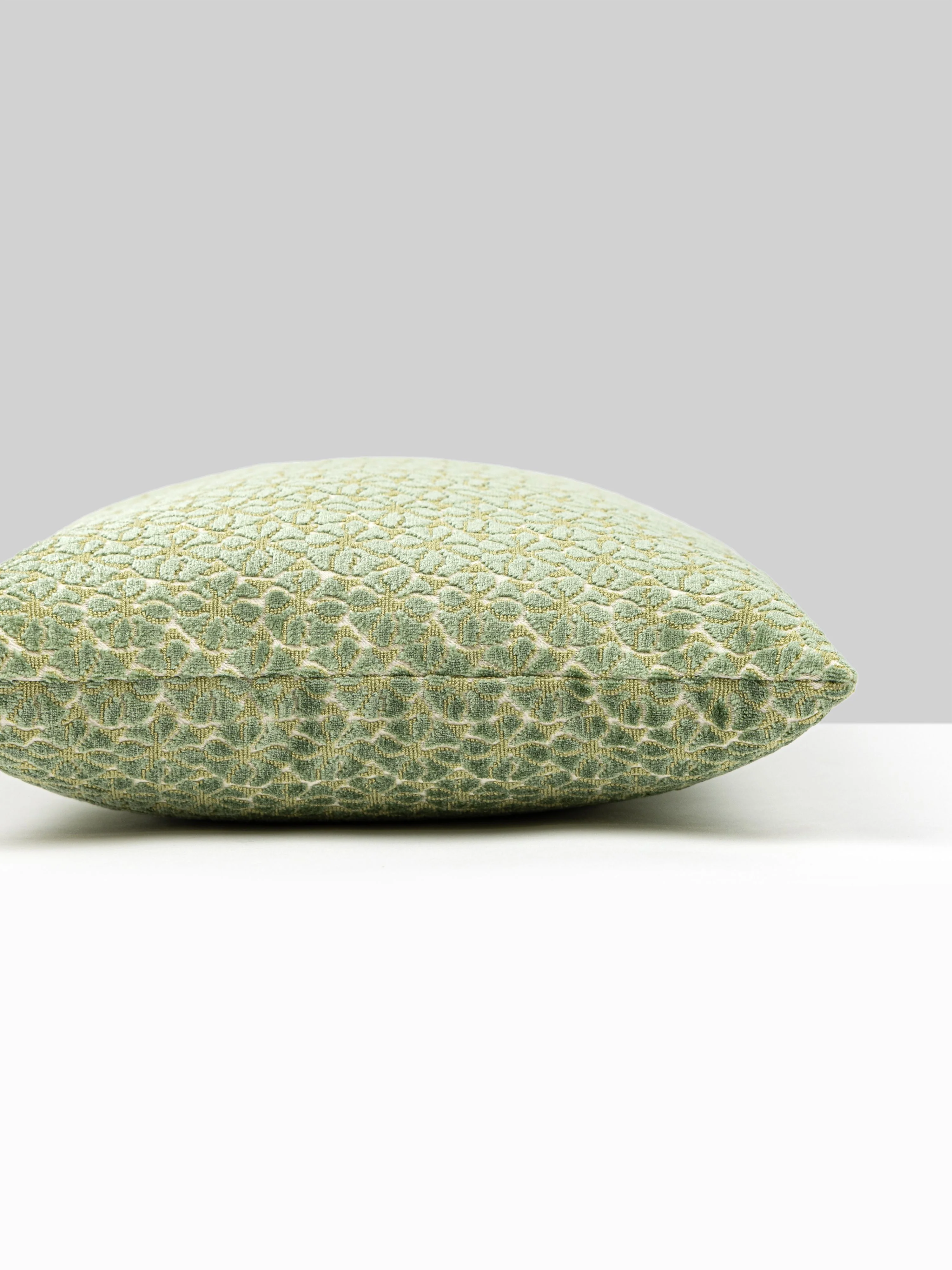Scalamandre HN 0005LBDK27332 PETAL VELVET PILLOW