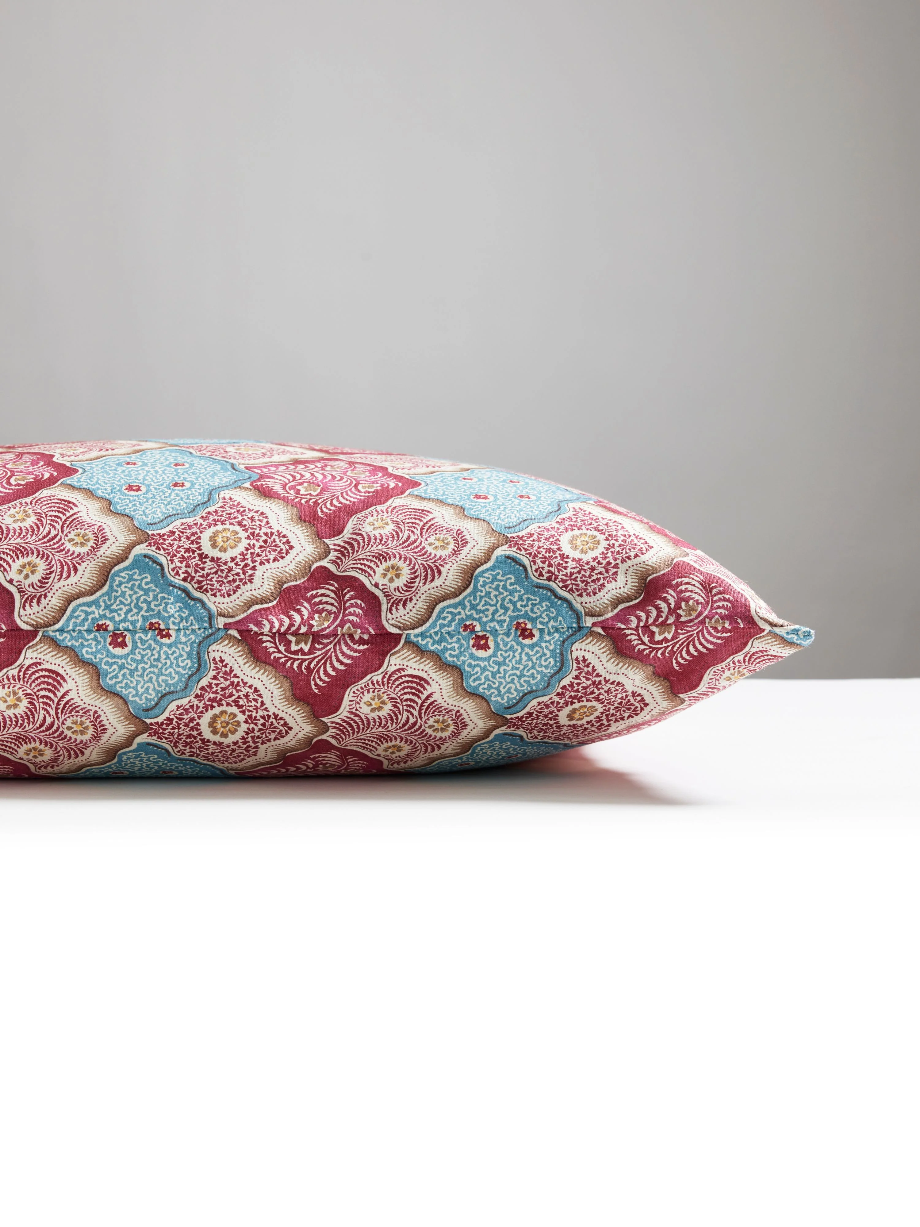 Scalamandre JP 0001AKIRPILL AKIRA PILLOW