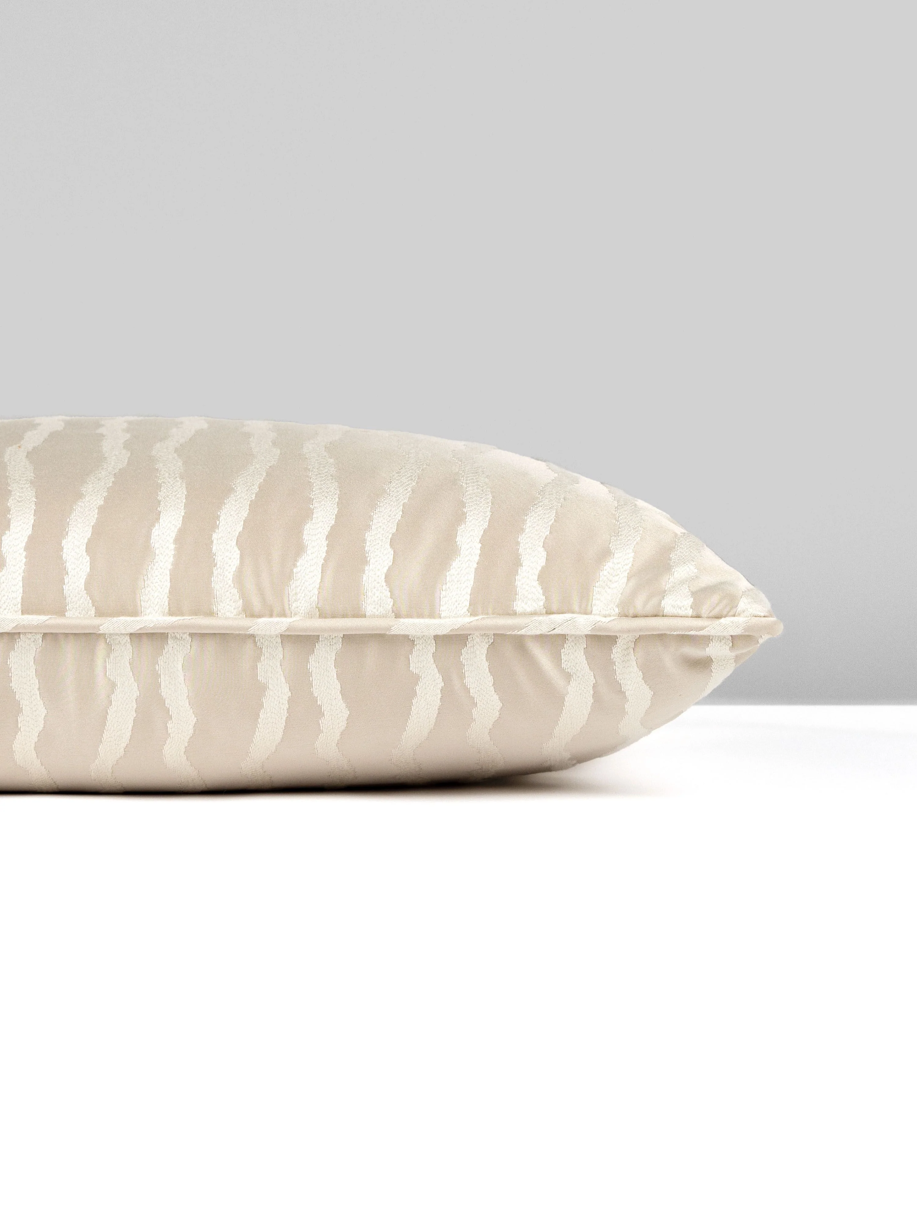 Scalamandre SC 0001DESRTPILL DESERT MIRAGE PILLOW