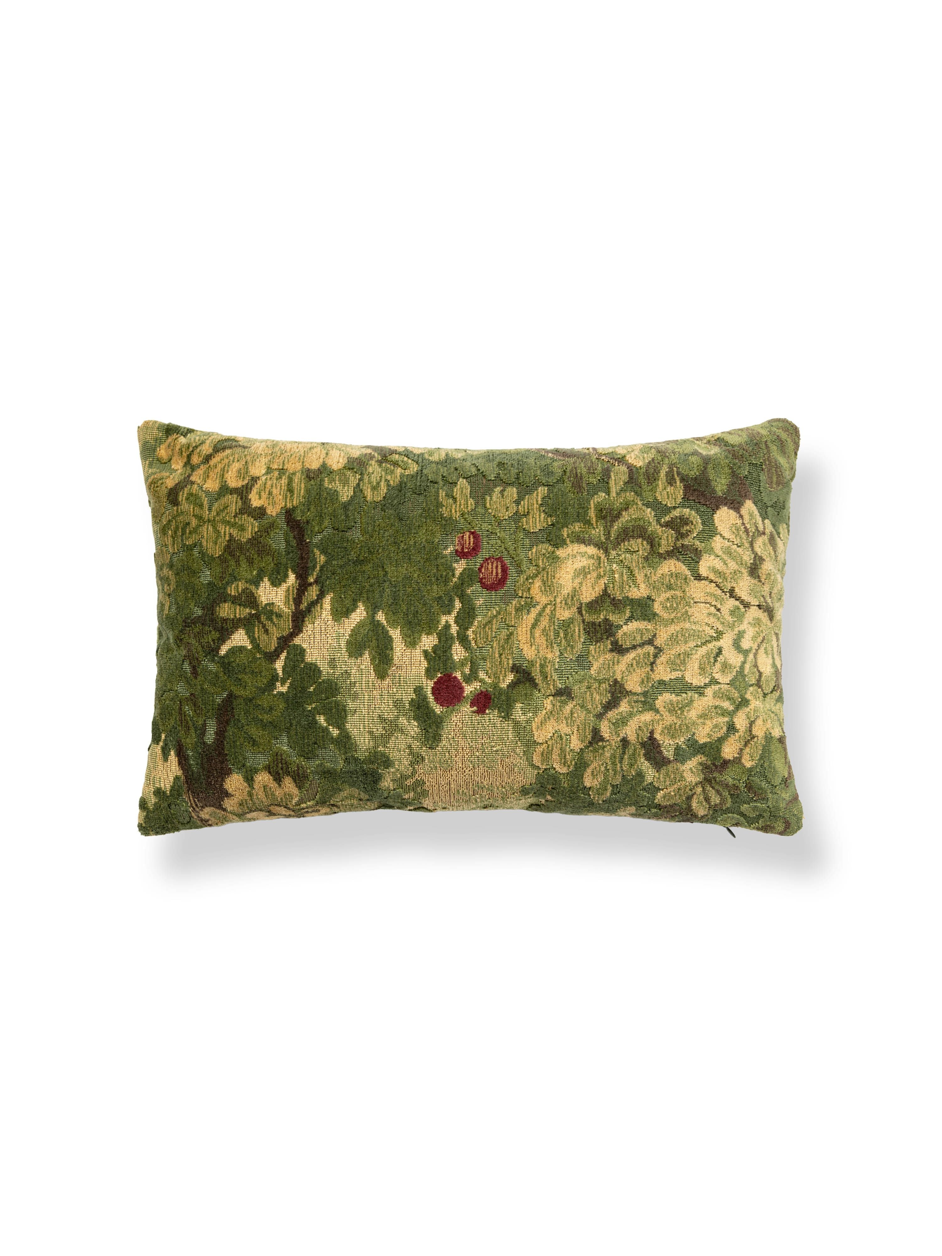 Scalamandre SC 0001MBDK26420 MARLY / COMO PILLOW - Image 2