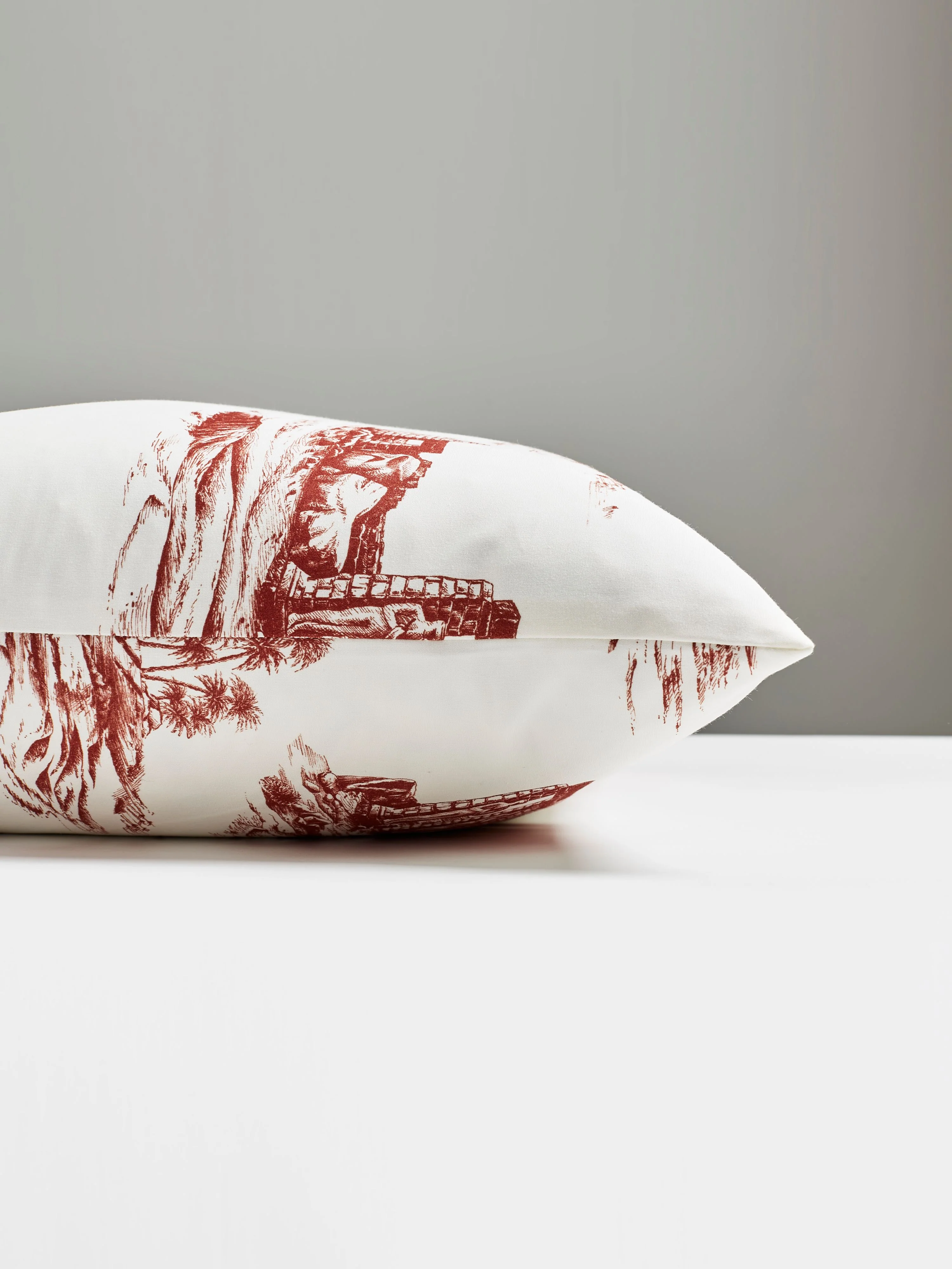 Scalamandre SC 0003CAIRPILL CAIRO TOILE PILLOW