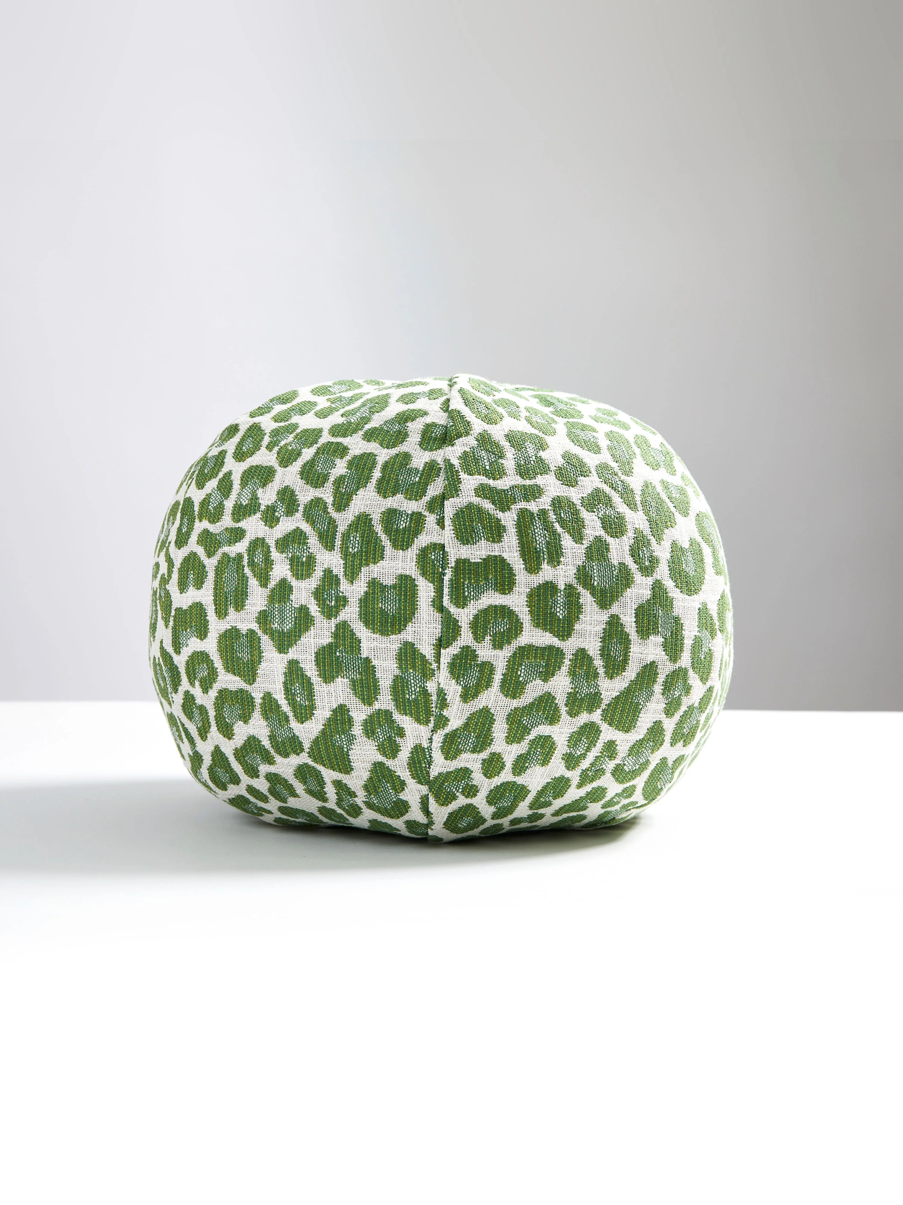 Scalamandre SC 0003SBENGPILL BACKYARD BENGAL OUTDOOR SPHERE - Image 2