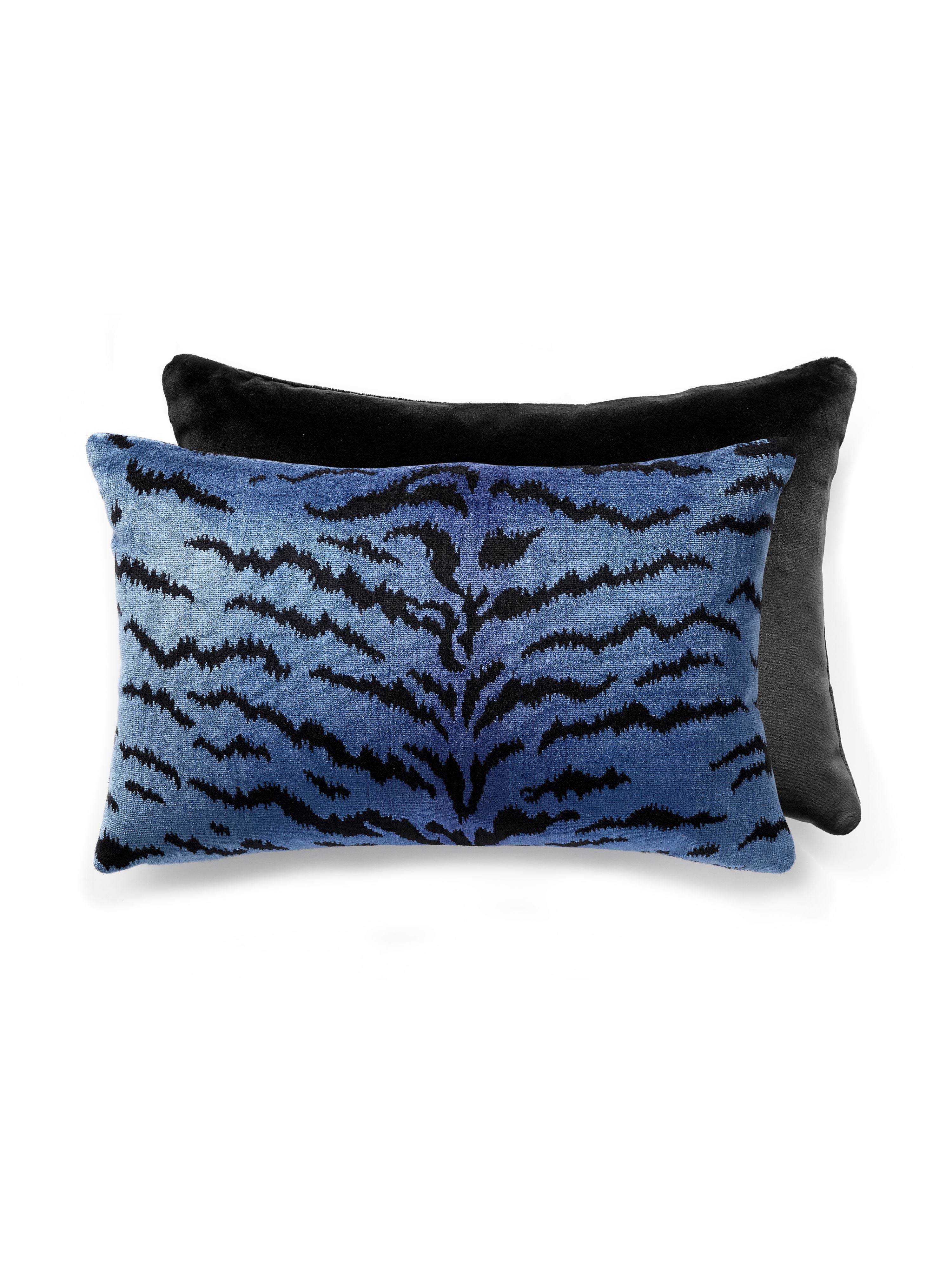 Scalamandre SC 0004ALTIGRPIL TIGRE/VELVET LUMBAR PILLOW - Image 4