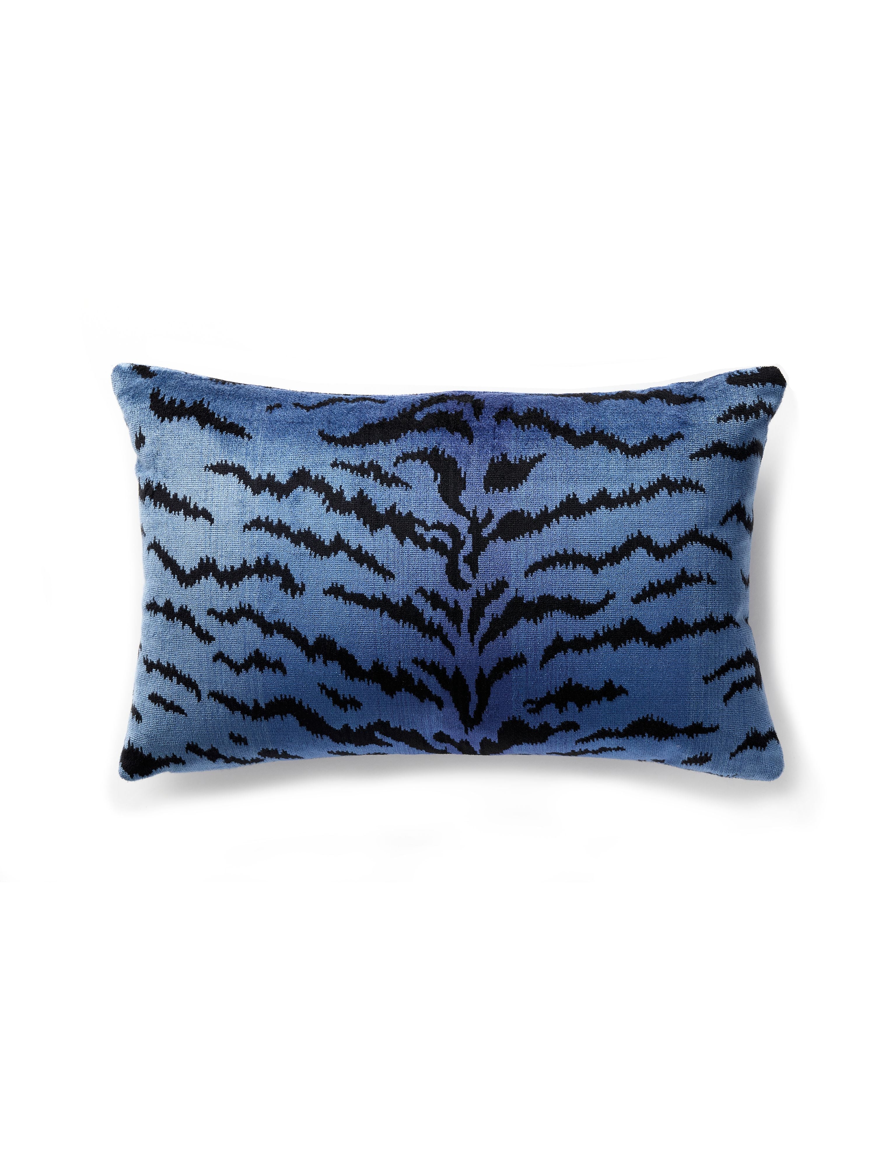 Scalamandre SC 0004LTIGRPILL TIGRE LUMBAR PILLOW - Image 2