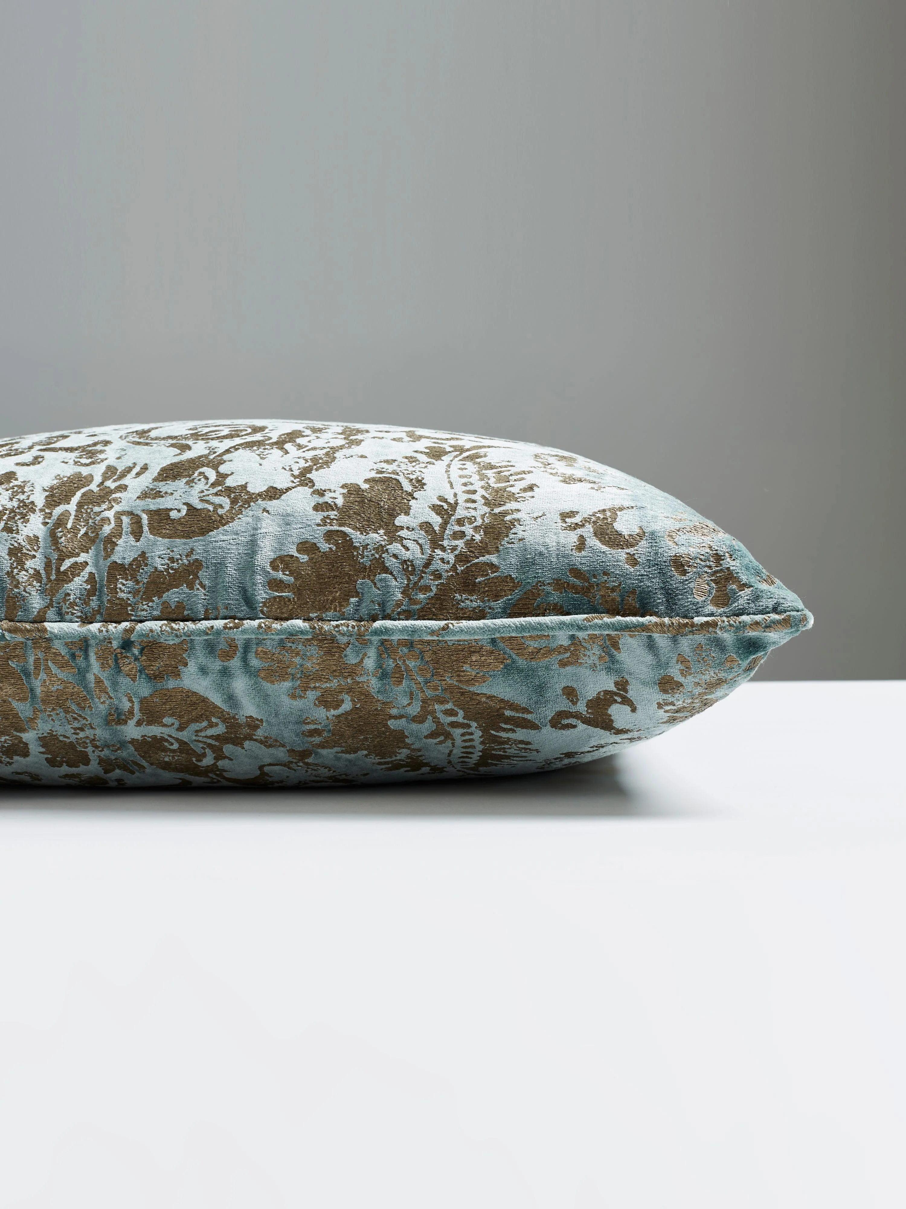 Scalamandre SC 0004PALLAPILL PALLADIO VELVET DAMASK PILLOW