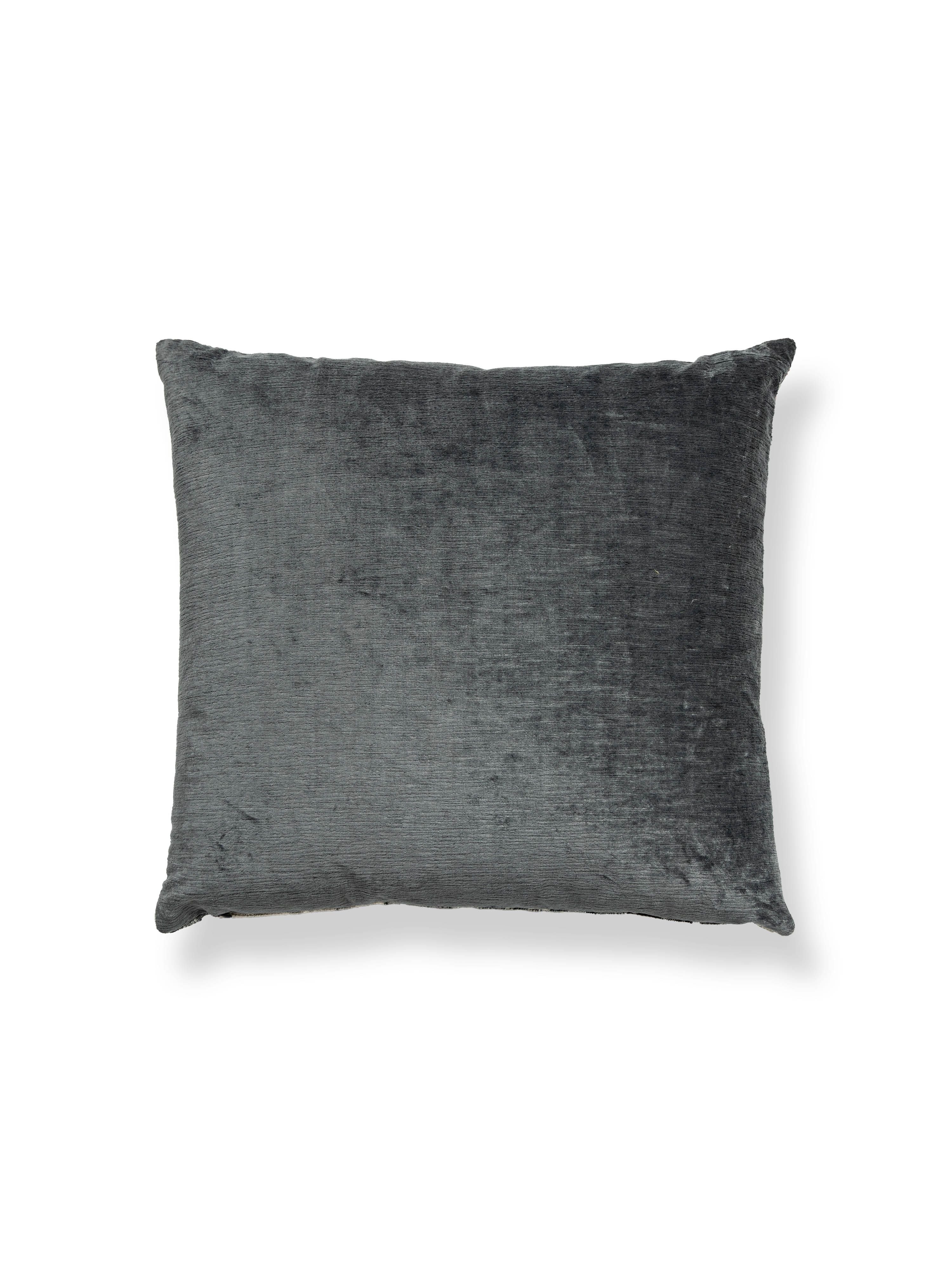 Scalamandre SC 0004TDDK26420 MARLY / COMO PILLOW - Image 3