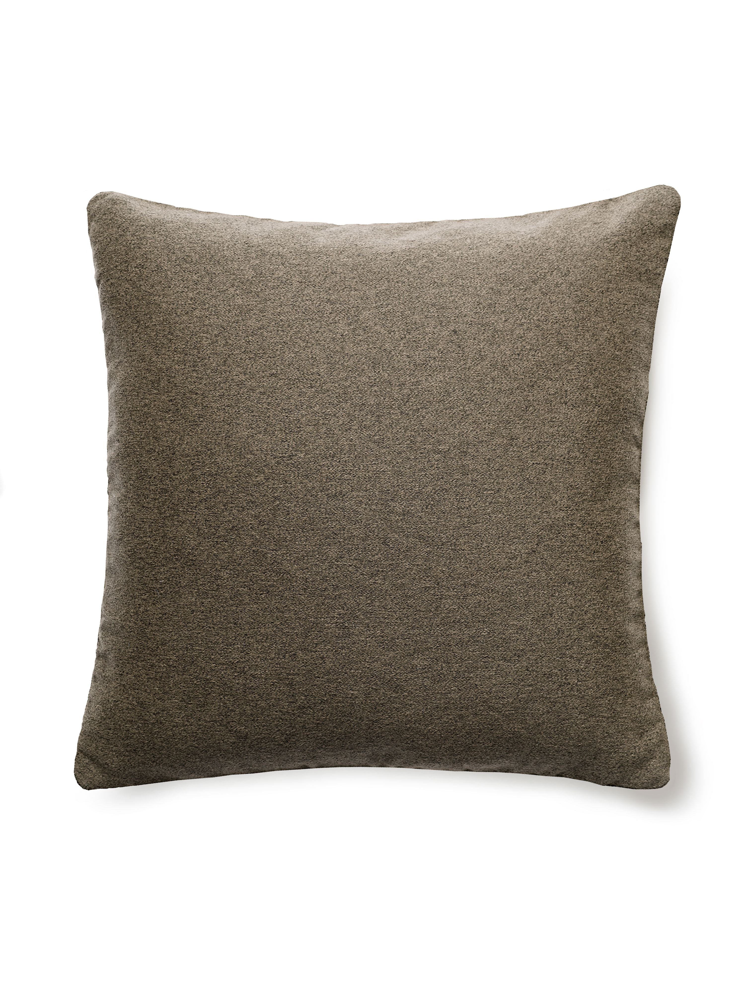 Scalamandre SC 0006DAPPPILL DAPPER FLANNEL PILLOW