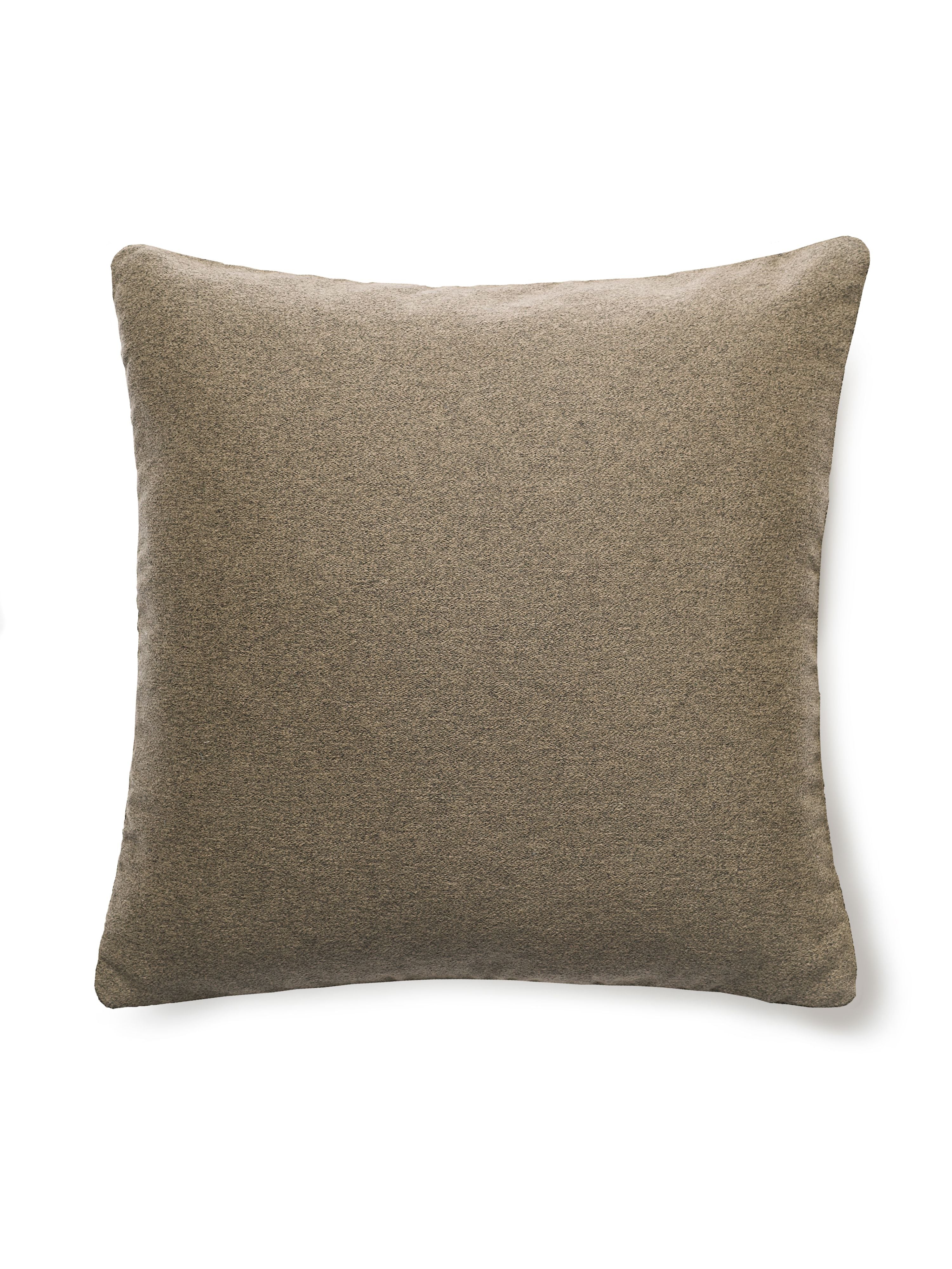 Scalamandre SC 0007DAPPPILL DAPPER FLANNEL PILLOW