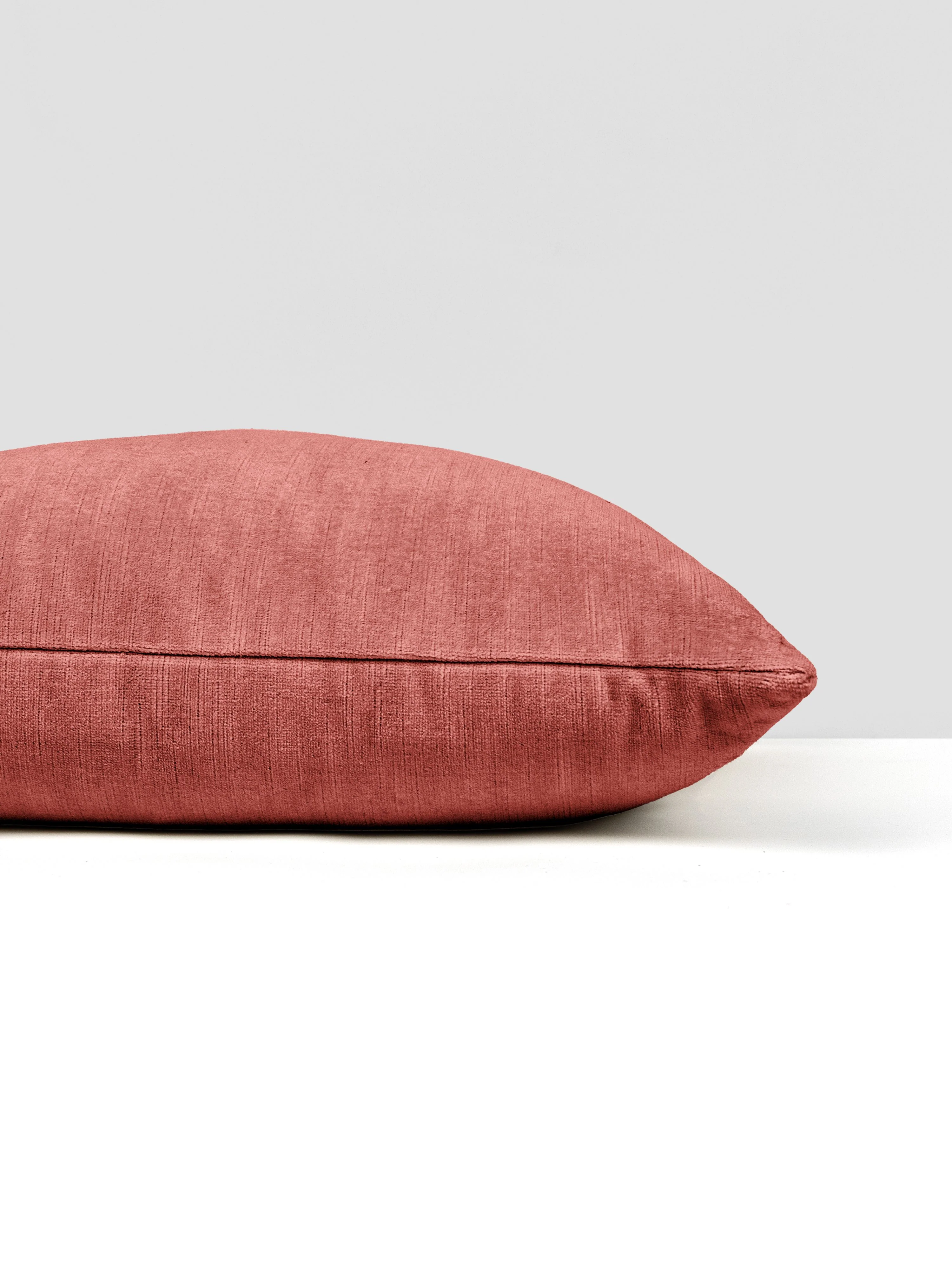 Scalamandre SC 0010PERSIPILL PERSIA PILLOW
