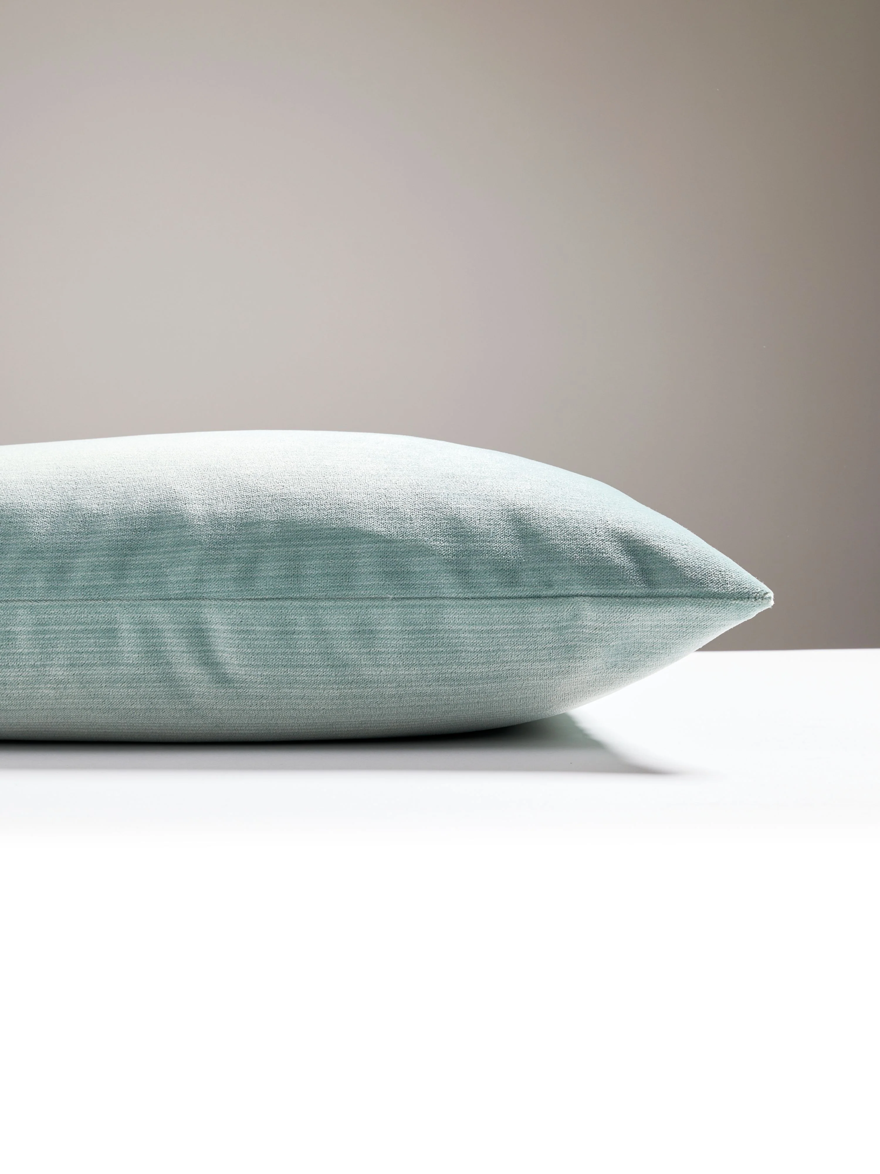 Scalamandre VW 0009STRIEPILL STRIE VELVET PILLOW