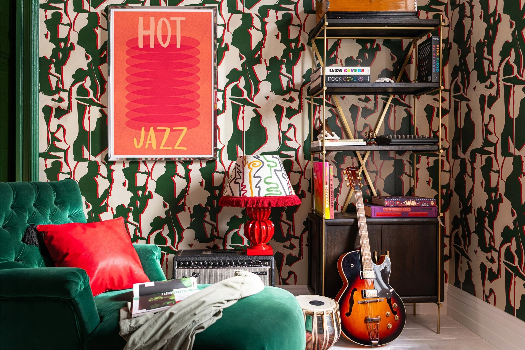 MindtheGap TRIPPING Green WP30247 Wallpaper - Image 3